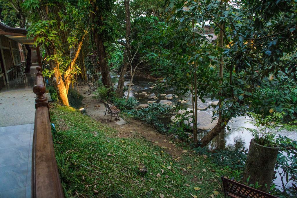 Rinrada Resort Chiang Mai Luaran gambar